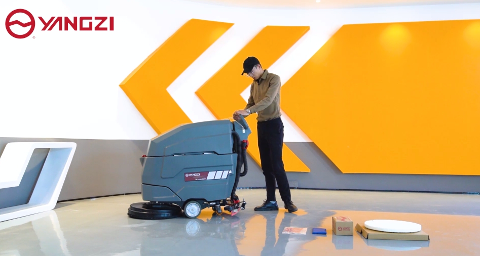 手推式洗地機(jī)不吸水是什么原因